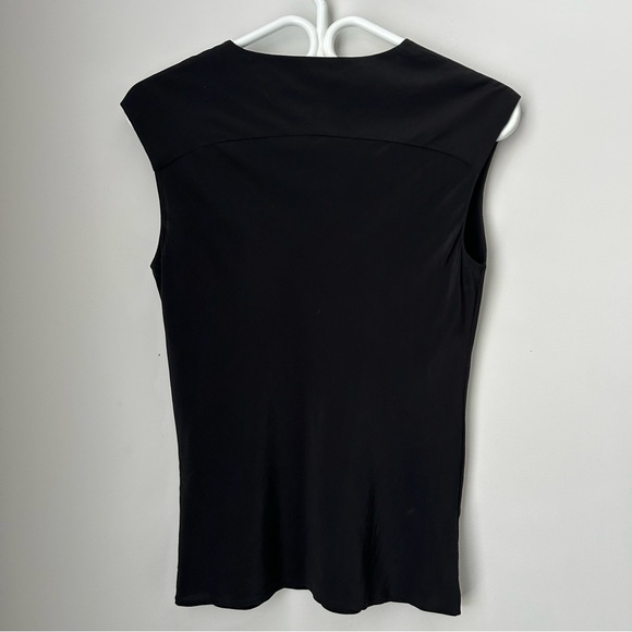 Judith & Charles Silk V-neck Top - Picture 3 of 8